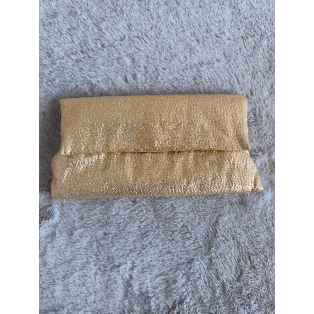 Vintage Lady Buxton Gold Clutch Purse Kiss Lock Metallic Evening Bag